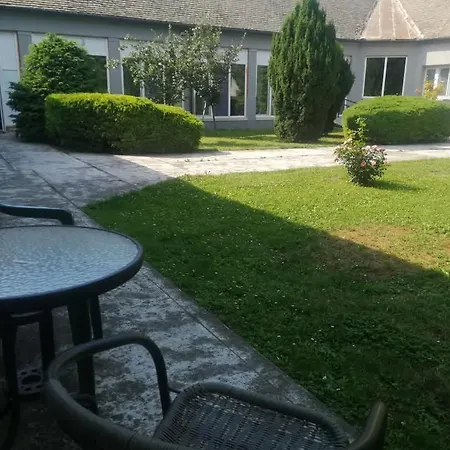 Homestay Domus025 *